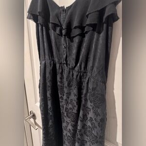 Babaton Silk black floral dress M